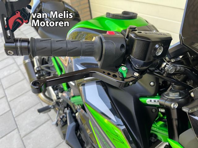 kawasaki - z900