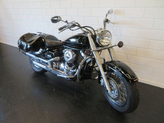 yamaha - xvs-650-a-dragstar-classic