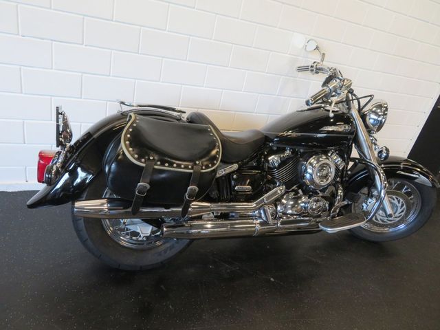 yamaha - xvs-650-a-dragstar-classic