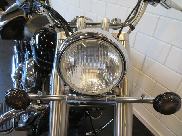 yamaha - xvs-650-a-dragstar-classic