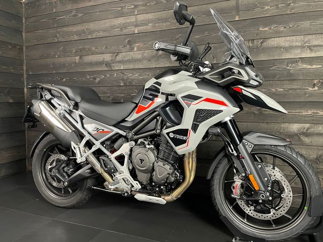 triumph - tiger-1200-gt