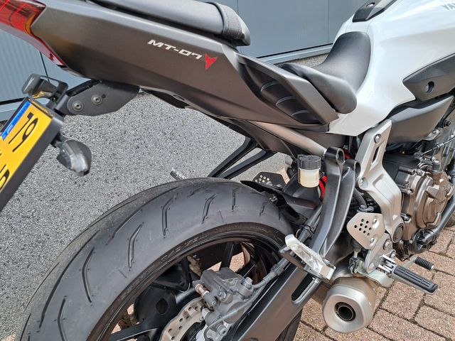 yamaha - mt-07-abs