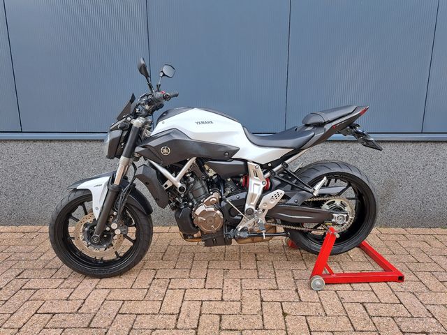 yamaha - mt-07-abs