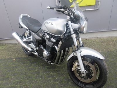 SUZUKI GSX 1400 – foto 3