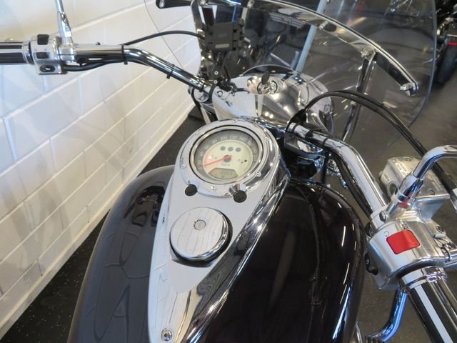 kawasaki - vn-2000-classic