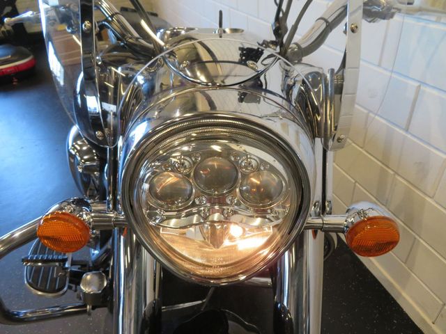 kawasaki - vn-2000-classic