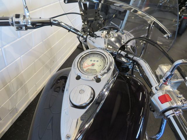 kawasaki - vn-2000-classic