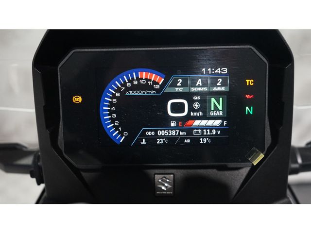 suzuki - v-strom-800