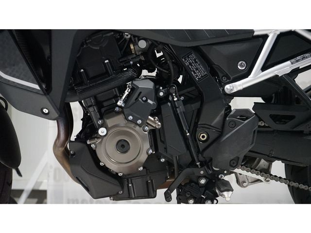 suzuki - v-strom-800