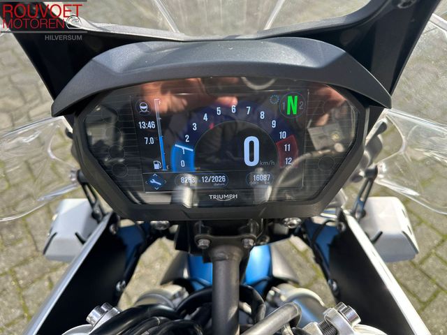 triumph - tiger-800-xrt