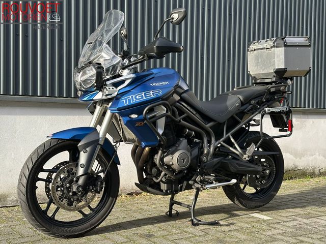 triumph - tiger-800-xrt