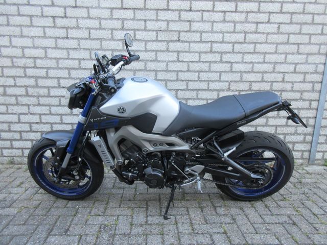 yamaha - mt-09-abs