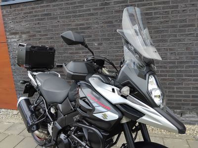 SUZUKI V-STROM 1000 XTA – foto 4