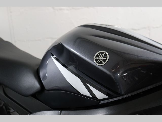 yamaha - yzf-r6