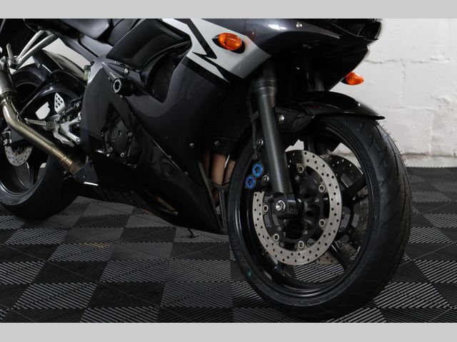yamaha - yzf-r6