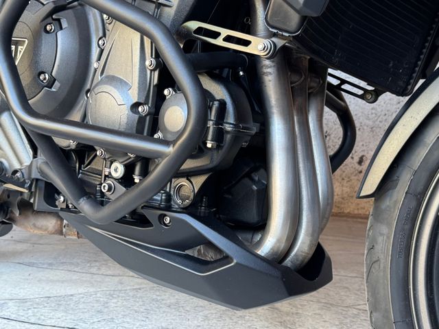 triumph - tiger-1200-xrt