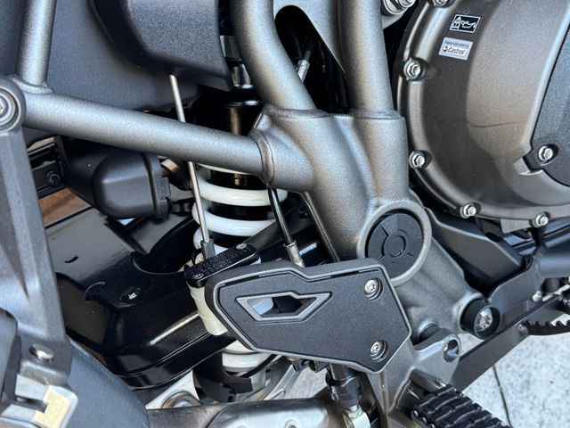 triumph - tiger-1200-xrt