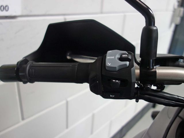 suzuki - v-strom-dl-650