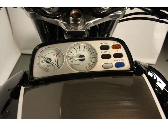 yamaha - vmx-1200-v-max