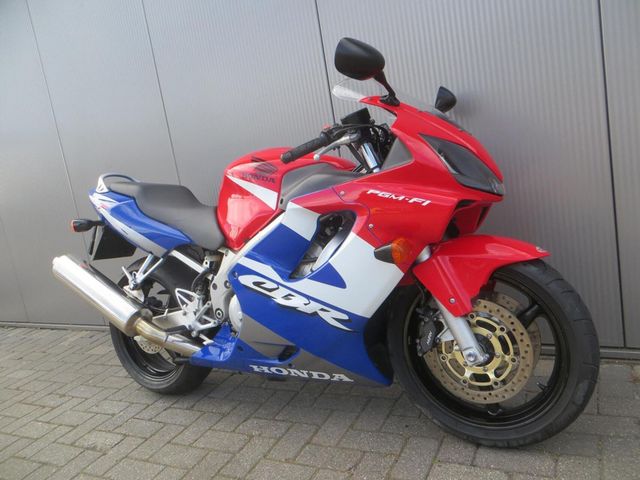 honda - cbr-600-f