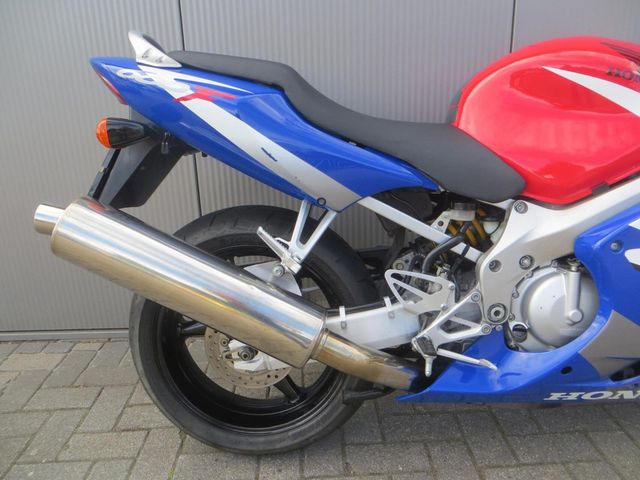 honda - cbr-600-f
