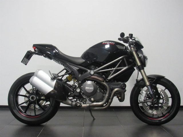 ducati - m-1100-evo