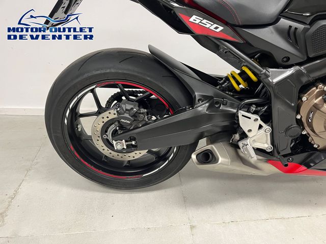 honda - cbr-650-r