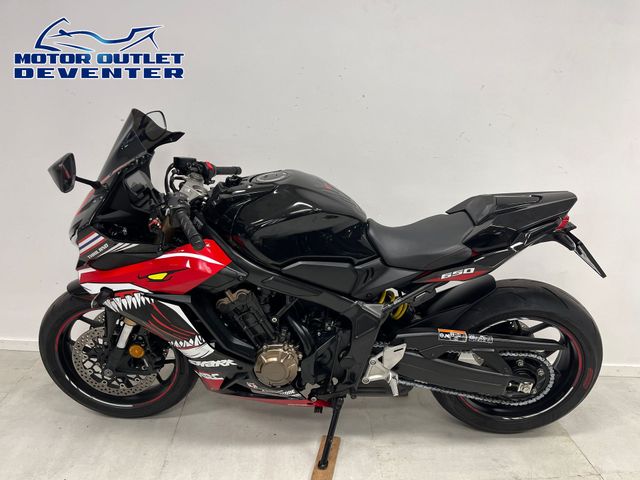 honda - cbr-650-r