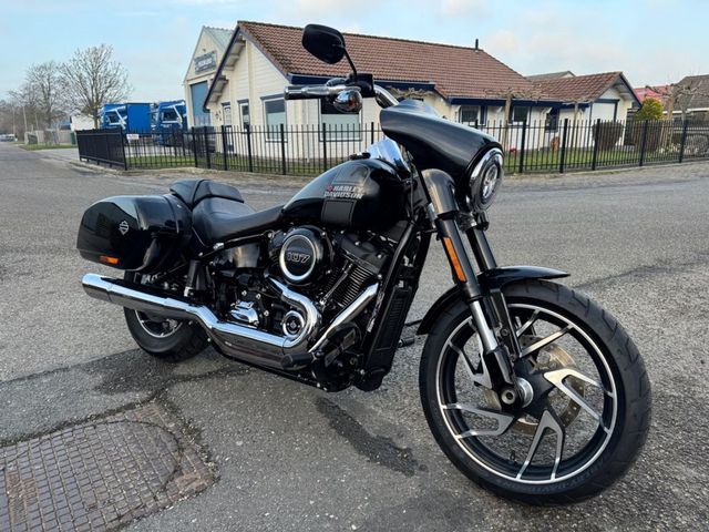 harley-davidson - softail-sportglide