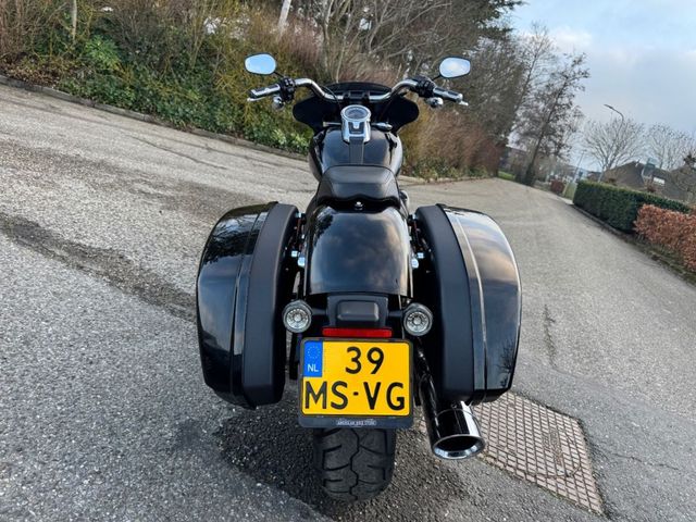 harley-davidson - softail-sportglide