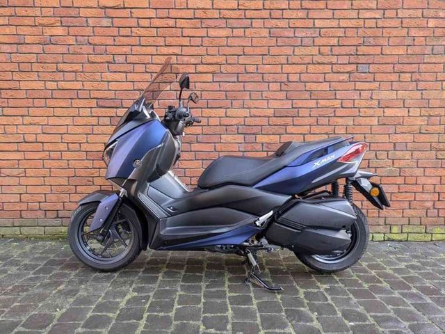 yamaha - x-max-300-abs