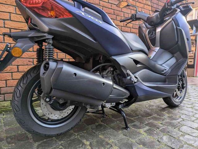 yamaha - x-max-300-abs