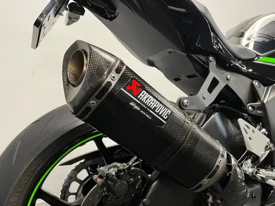 KAWASAKI NINJA ZX-6R – foto 3