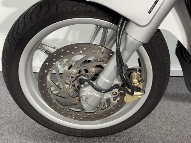 piaggio - beverly-350-abs-asr