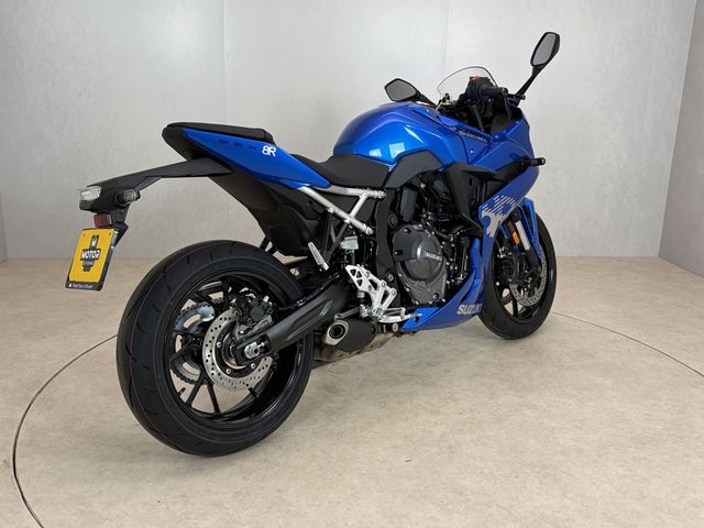 suzuki - gsx-8r