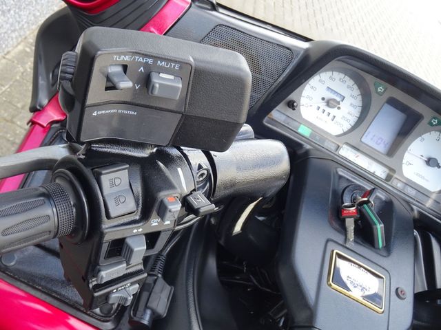 honda - gl-1500-se-goldwing