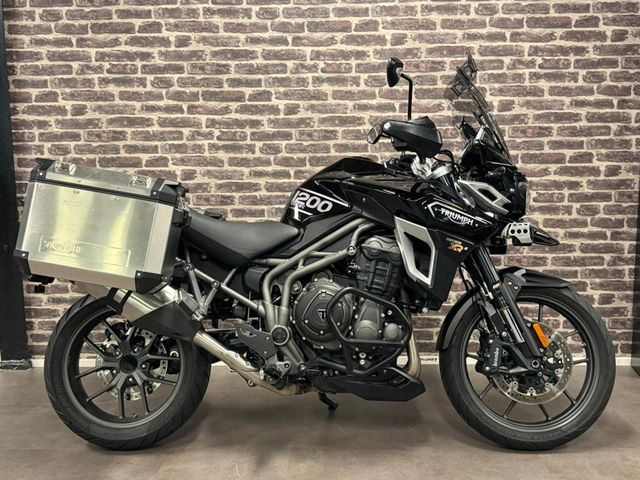 triumph - tiger-explorer-xrx