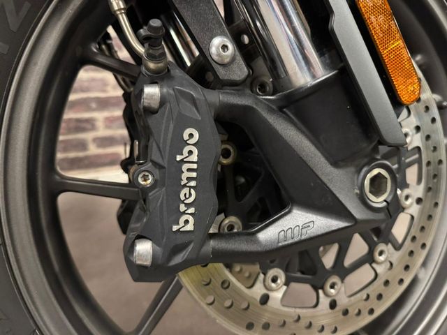 triumph - tiger-explorer-xrx