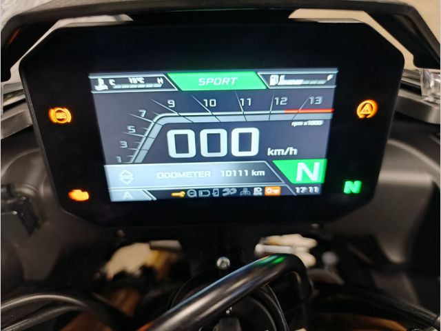 aprilia - tuono-v4-1100