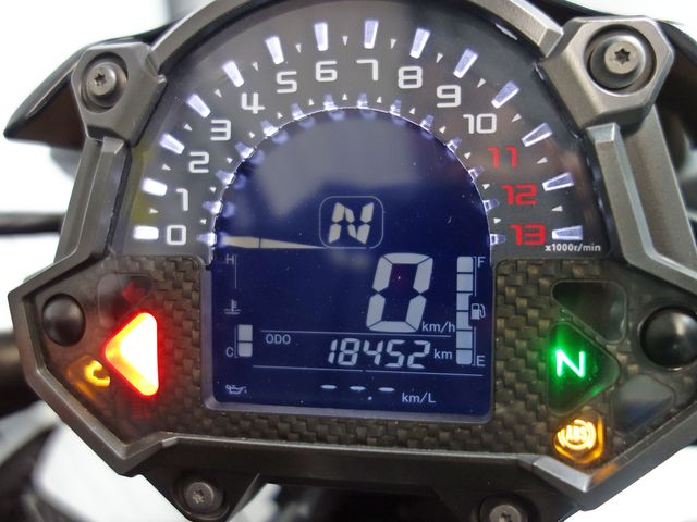 kawasaki - z900