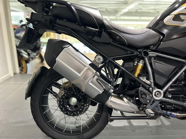 bmw - r-1250-gs
