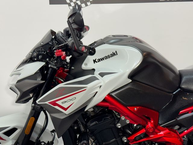 kawasaki - z900