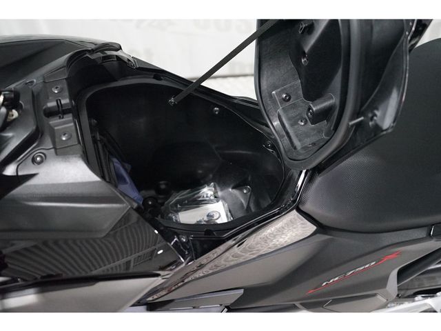 honda - nc-750-x-abs