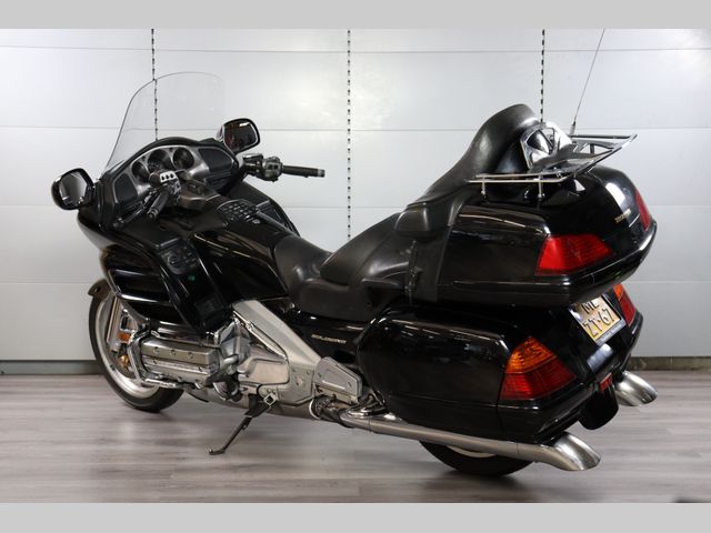 honda - gl-1800-goldwing