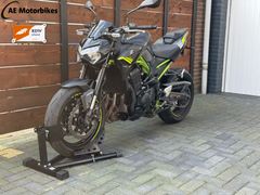 KAWASAKI Z900
