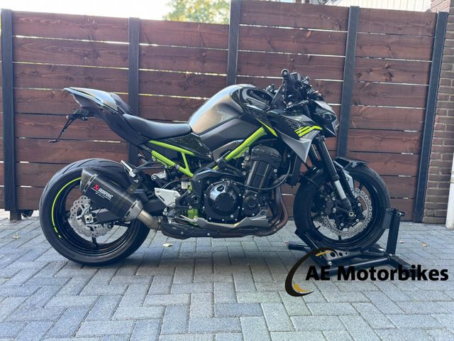 kawasaki - z900