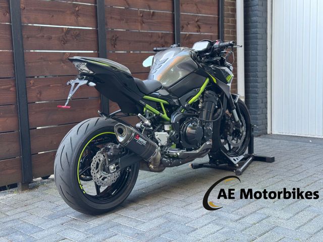 kawasaki - z900
