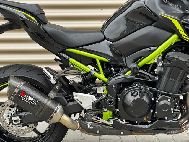 kawasaki - z900