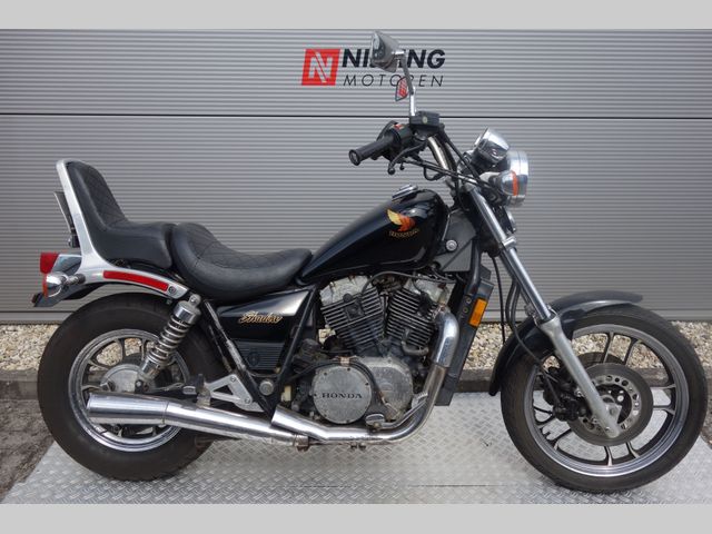 honda - vt-700-c-shadow