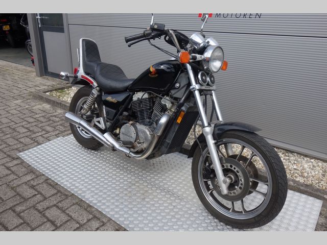 honda - vt-700-c-shadow